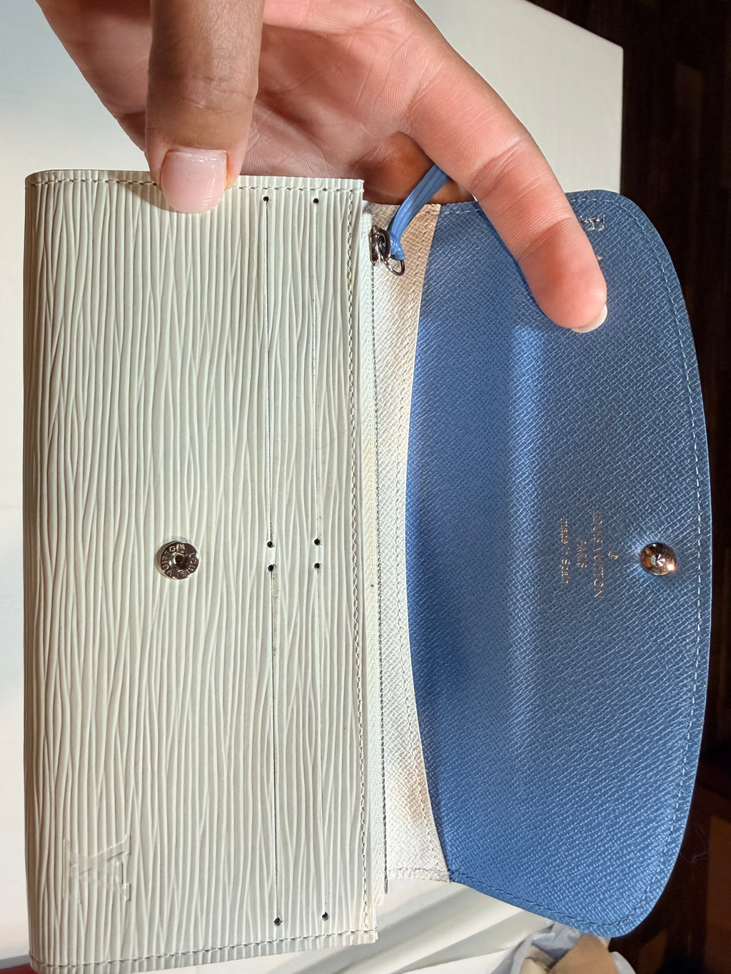 Louis Vuitton Blue/White Epi Leather Emilie wallet 40