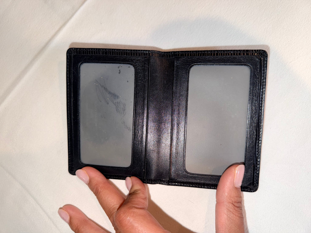 Louis Vuitton Marco Bifold Wallet in Black Epi Leather 44