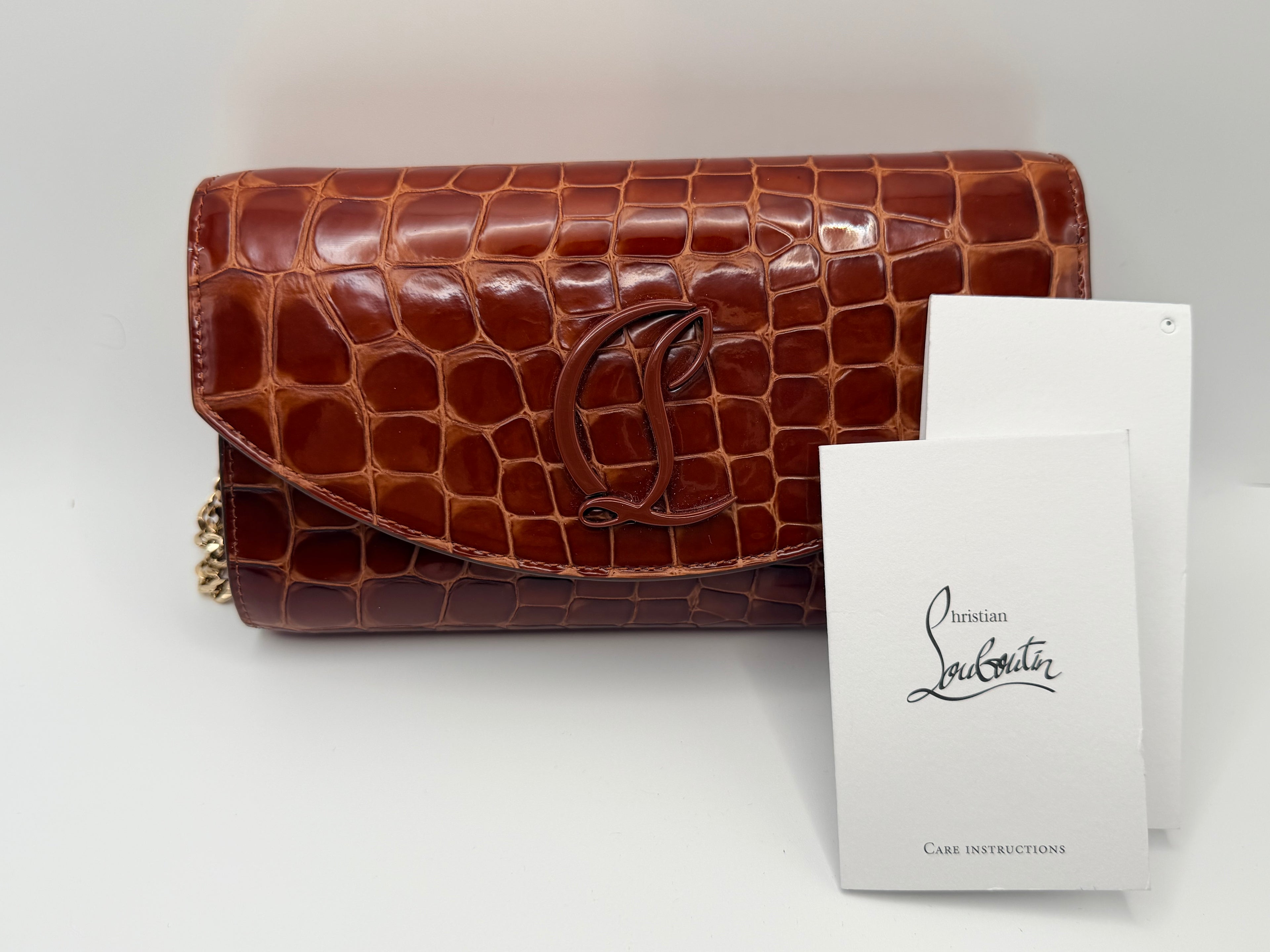 Christian Louboutin Loubi54 Alligator Embossed WOC  5