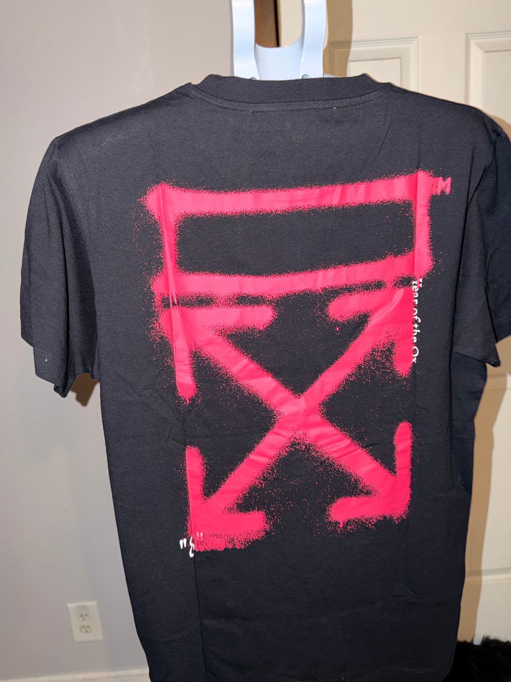 Off white spray raker arrow slim tshirt