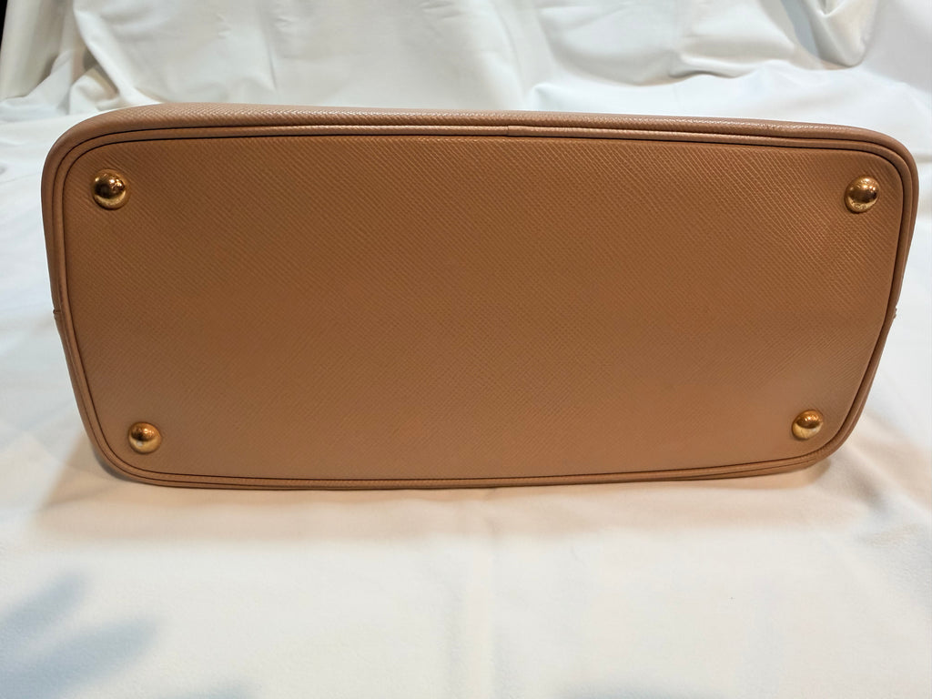 Prada Galleria large Saffiano leather bag 29