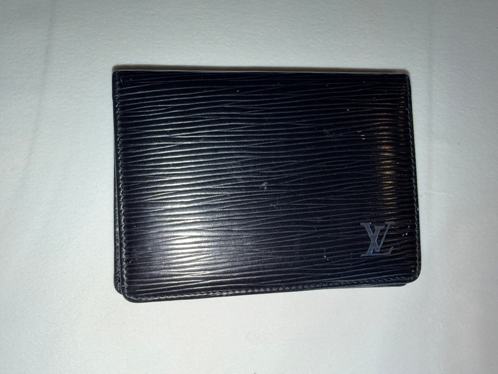 Louis Vuitton Marco Bifold Wallet in Black Epi Leather 44