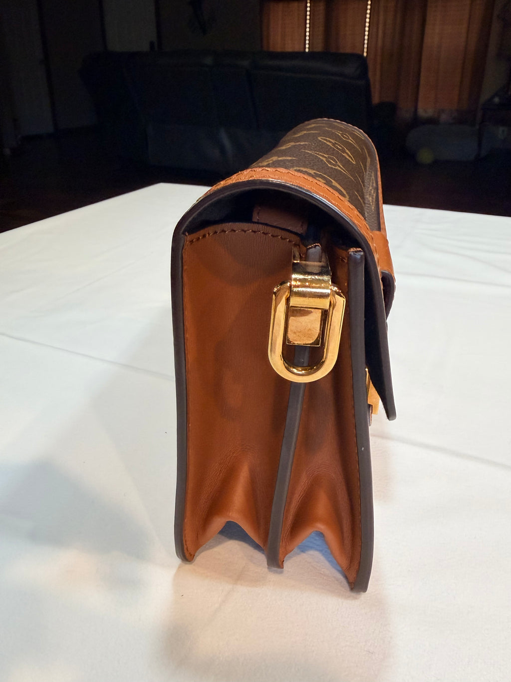 Louis Vuitton Dauphine Mini handbag 63