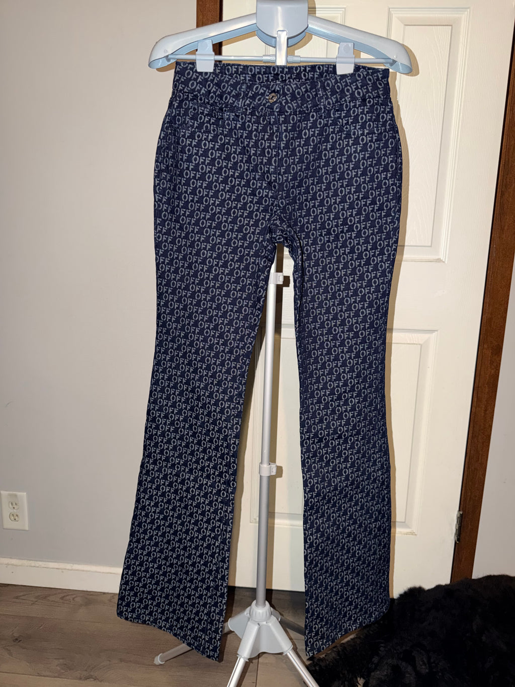 Off white jaquard slim flared 35