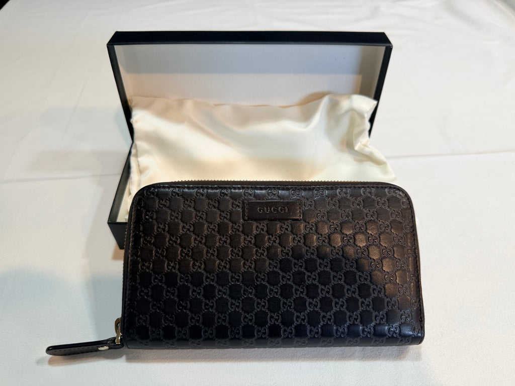 Gucci Microguccissima Pattern Patent Leather Continental Wallet 41