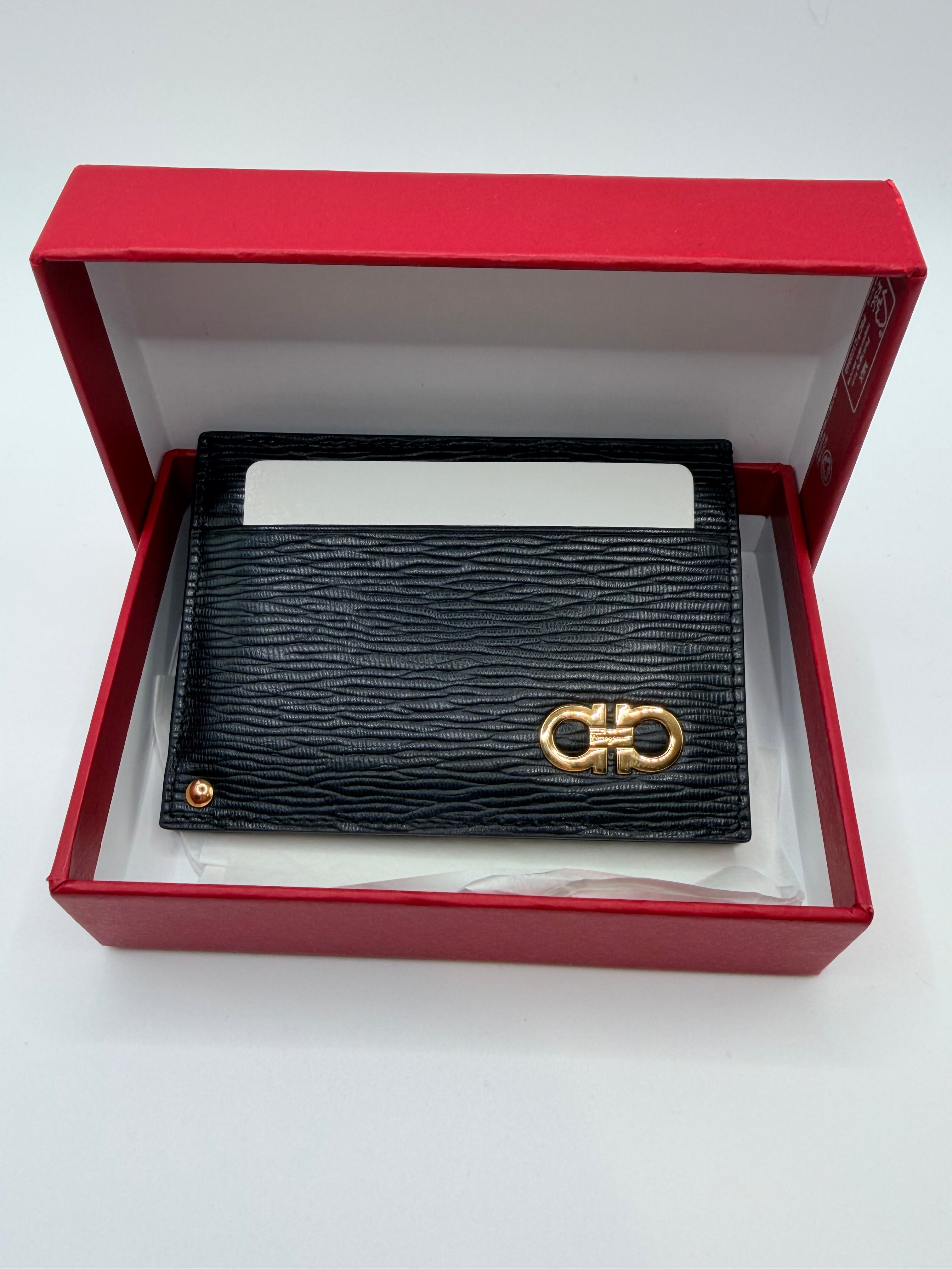Ferragamo Gancini Embossed Bi-Fold Wallet 3